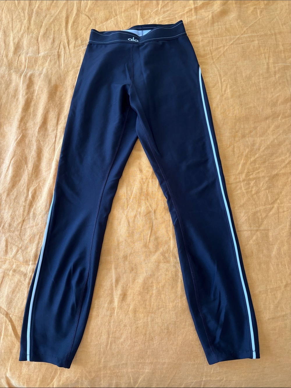 ALO Yoga leggings